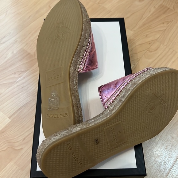 Brand new with box , dust bag Gucci shoes - Picture 2 of 2